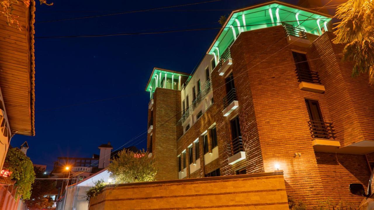 Hotel Banovani Tbilisi Bagian luar foto